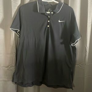 Polo Nike dri fit shirt